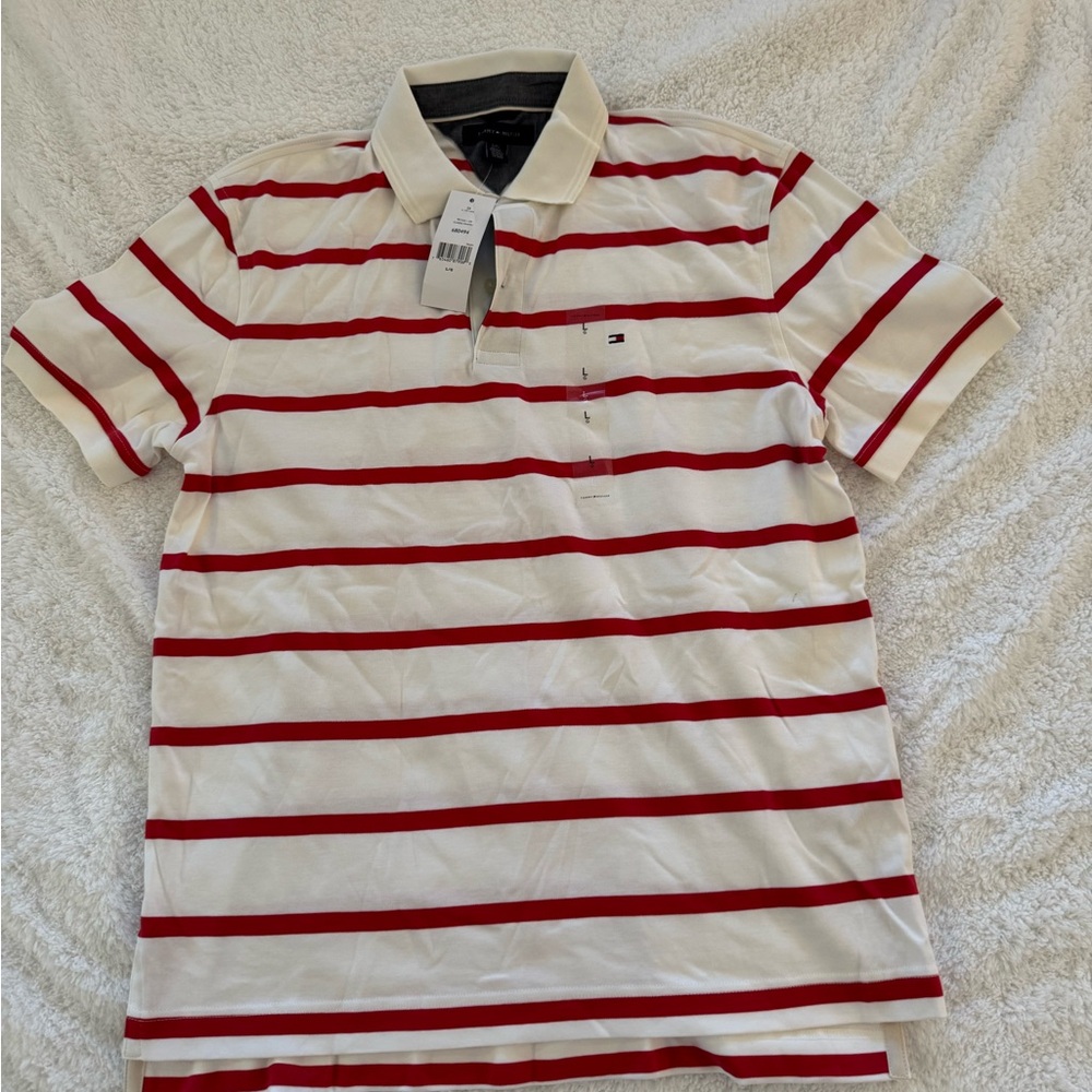 NWT Tommy Hilfiger White & Red Striped Polo – Men’s Large